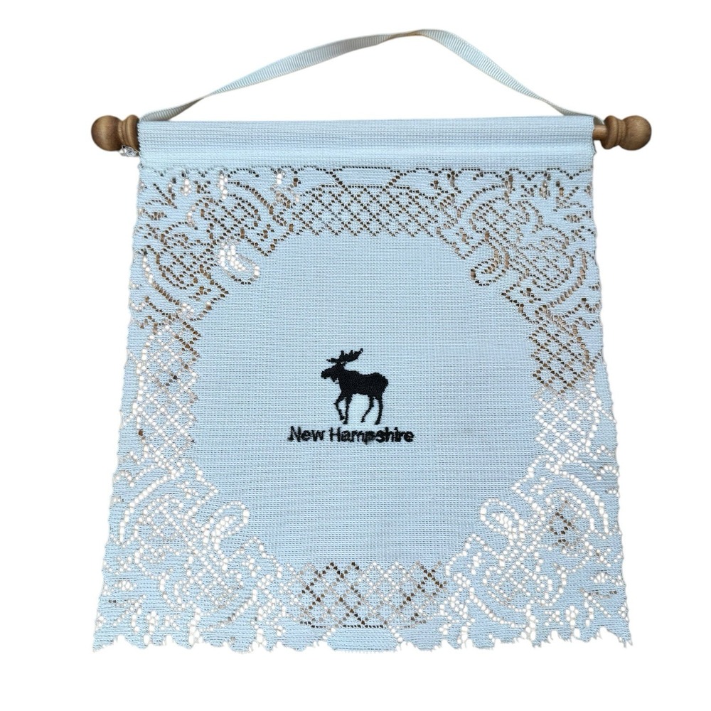 Heritage‎ Lace New Hampshire Moose Wall Hanging Light Blue Lace Wood Dowel 8.5